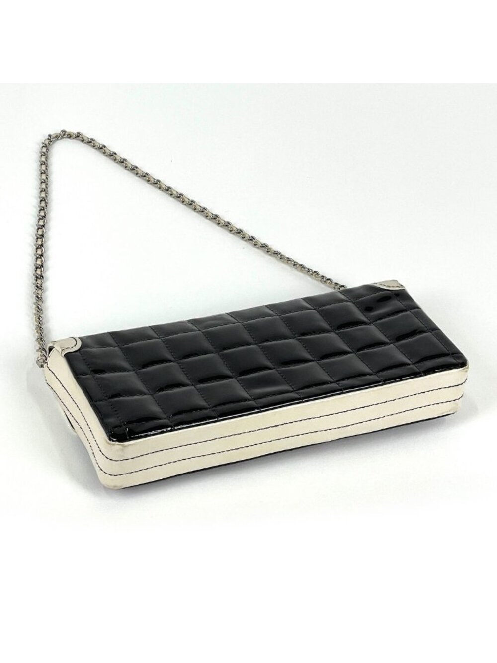 Chanel Choco Bar Chain Shoulder Bag Enamel Patent Leather Black White - Picture 2 of 11